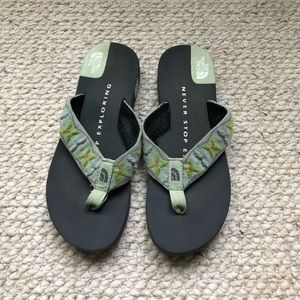 The North Face Flip Flops Clearance 